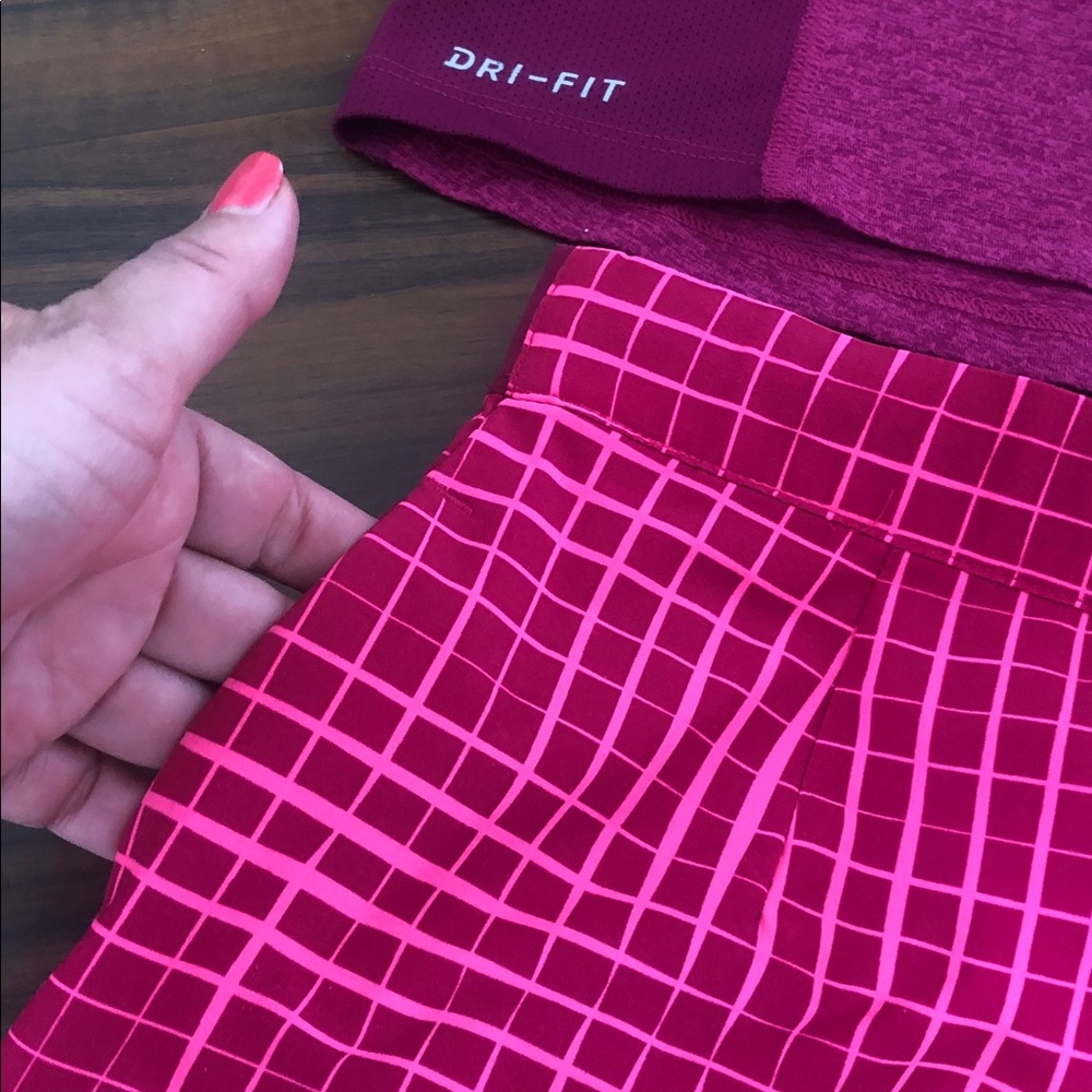 Rare Nike Pink Athletic Tee and Grid-Print Shorts Set - Picture 6 of 12